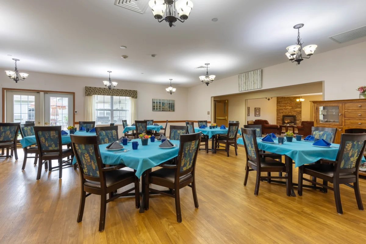 https://www.jaybirdseniorliving23.net/wp-content/uploads/2023/12/Milestone_Senior_Living_Rhinelander_01_1200.webp